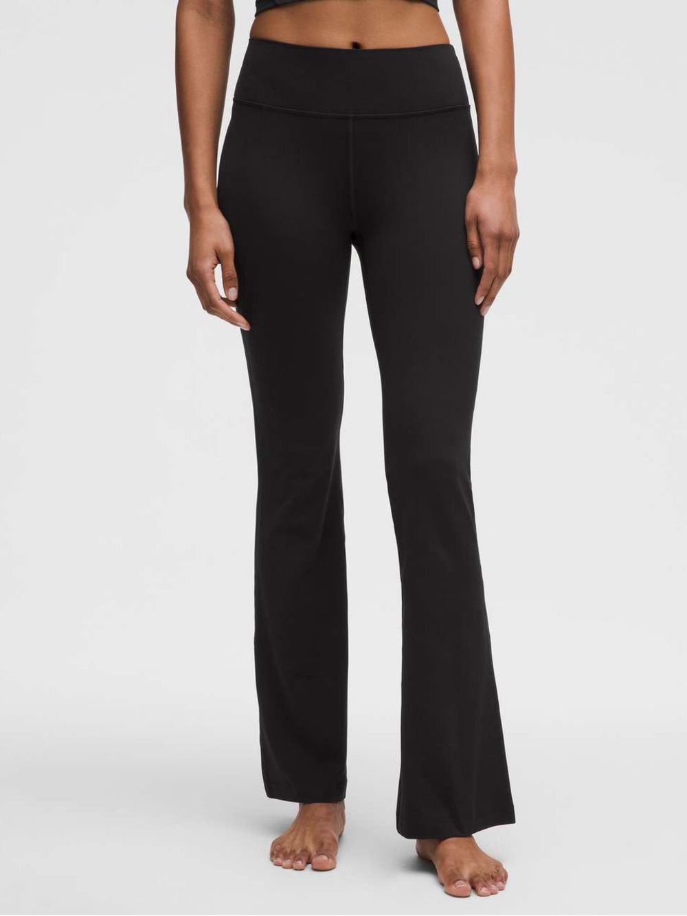LULULEMON Groove High-Rise Nulu Flared Pant *Short in Black